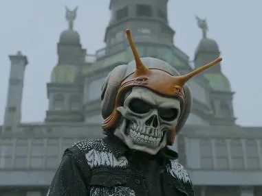 Slugz in his skull mask and helmet
